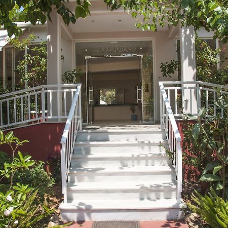 Apartments Hotel Alexandros Arkoudi Exterior photo