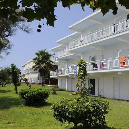 Apartments Hotel Alexandros Arkoudi Exterior photo