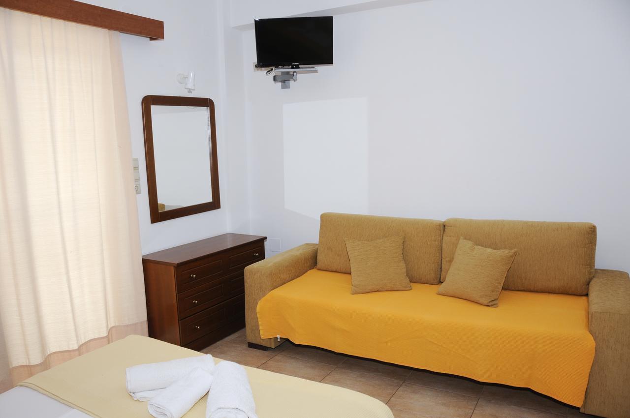 Apartments Hotel Alexandros Arkoudi Exterior photo